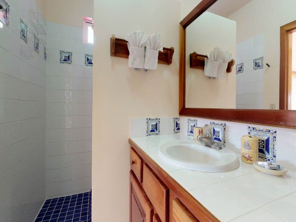 Ambergris Caye Home 1008204