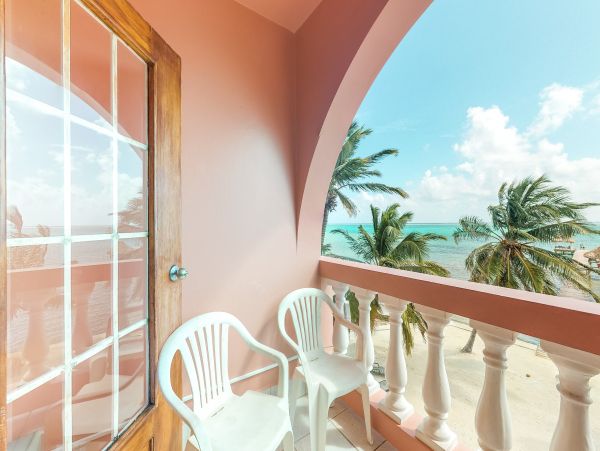 Ambergris Caye Home 1008204
