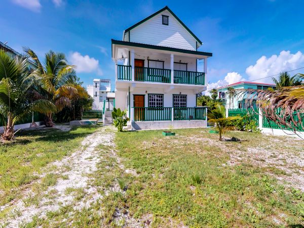 Ambergris Caye Home 1008205