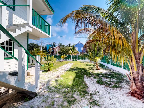 Ambergris Caye Home 1008205