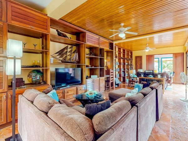 Ambergris Caye Home 1008206