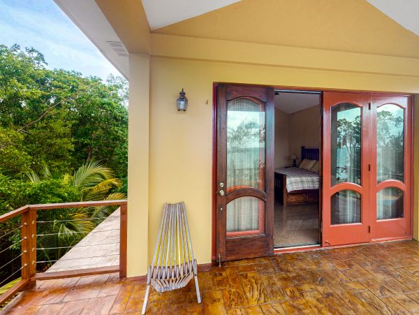 Ambergris Caye Home 1008207