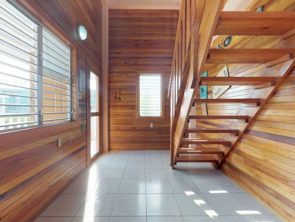 Ambergris Caye Home 1008210