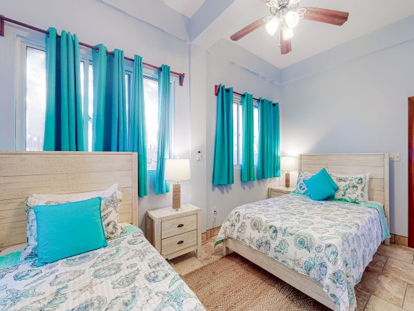 Ambergris Caye Home 1008213