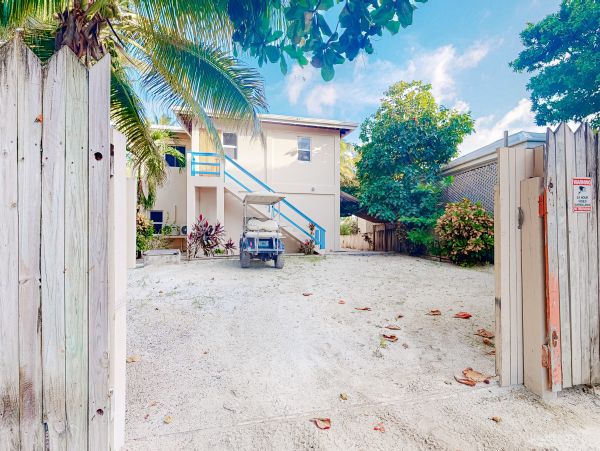 Ambergris Caye Home 1008213