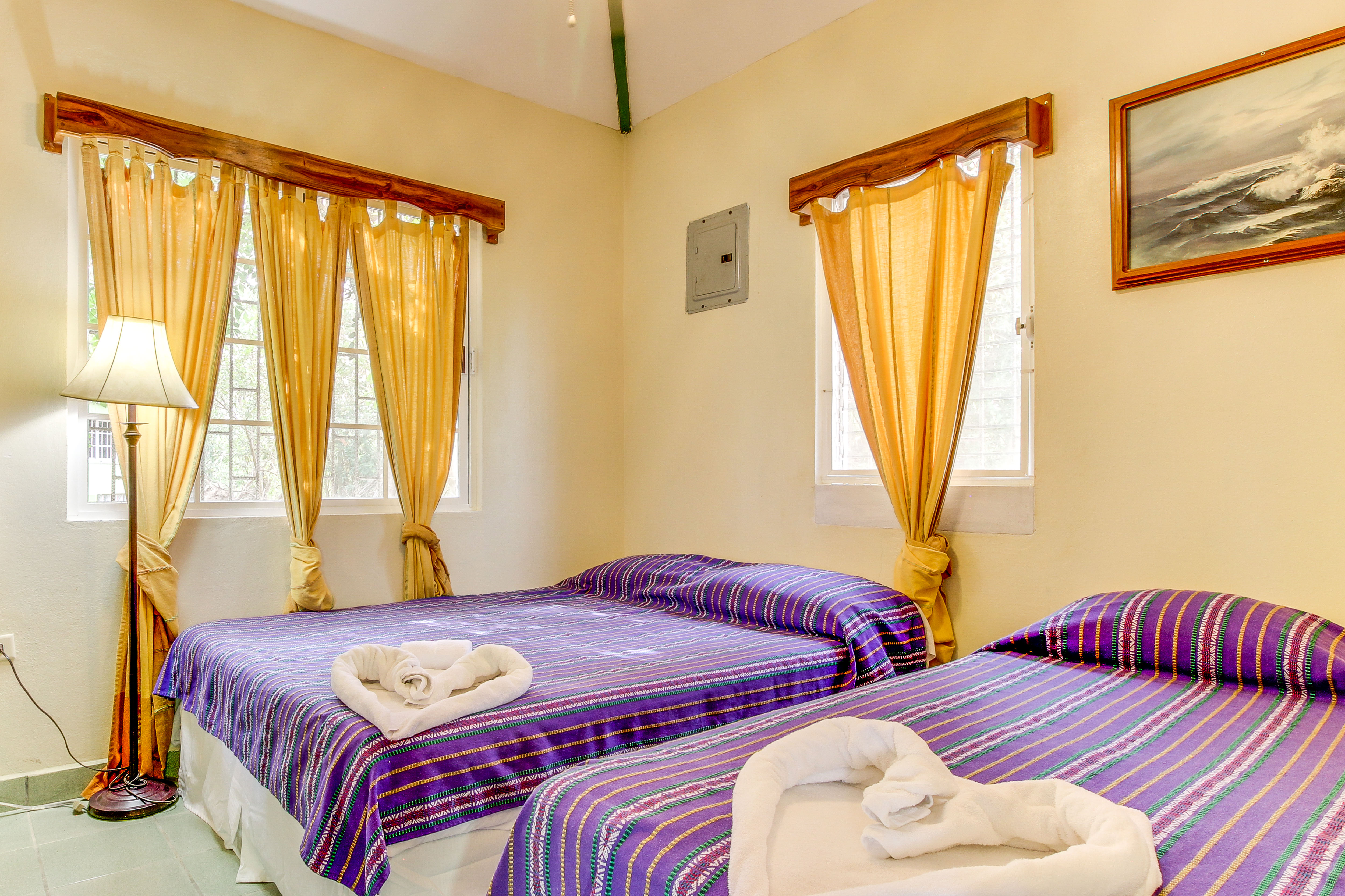 Ambergris Caye Home 1008216