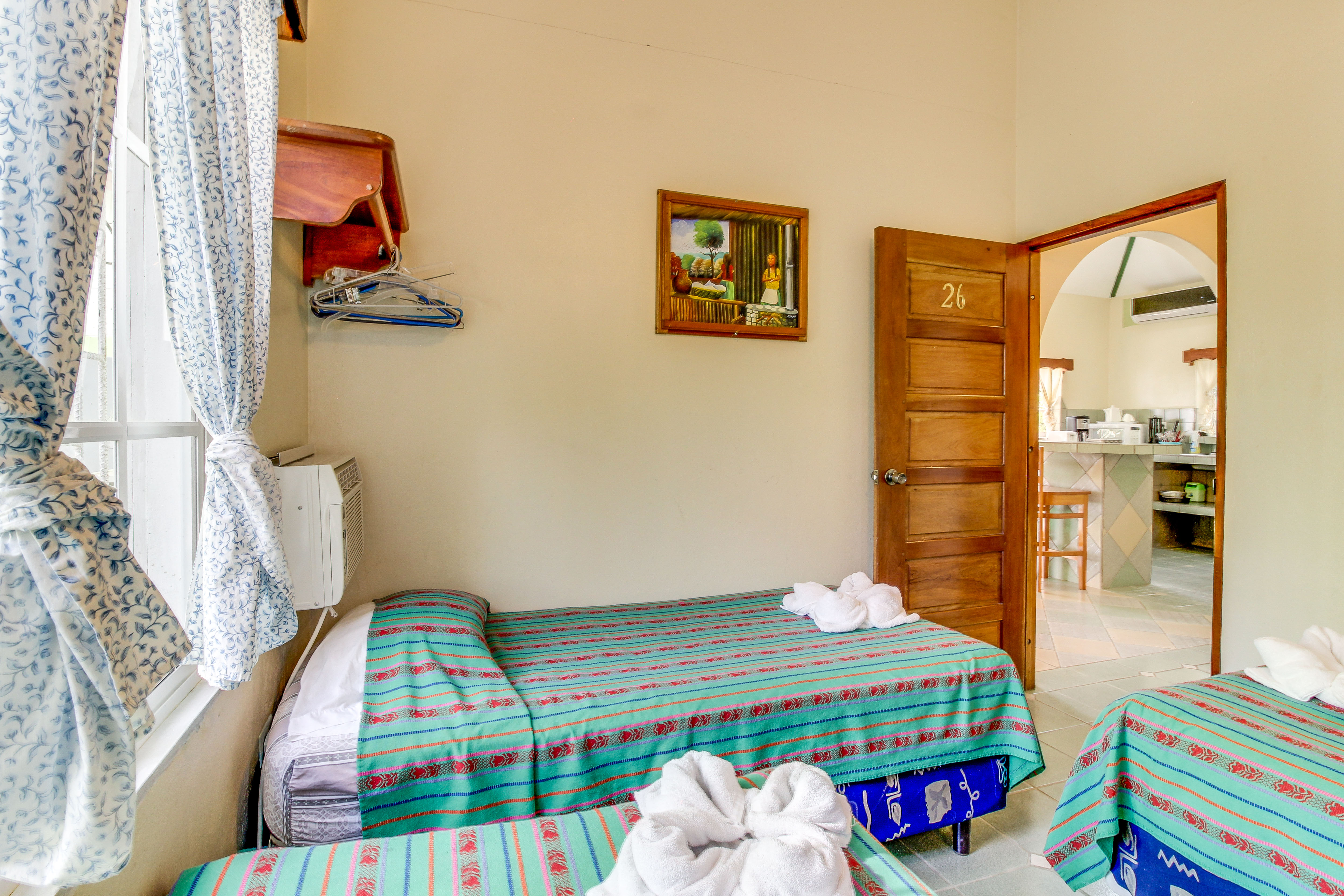 Ambergris Caye Home 1008216