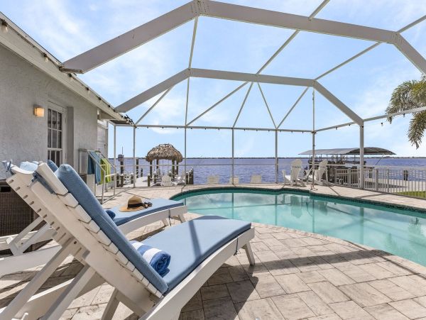 Cape Coral Luxury Vacation Rental  4-Bedroom Gulf Coast Pool Home