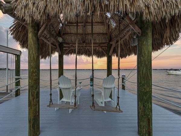 Cape Coral Luxury Vacation Rental  4-Bedroom Gulf Coast Pool Home