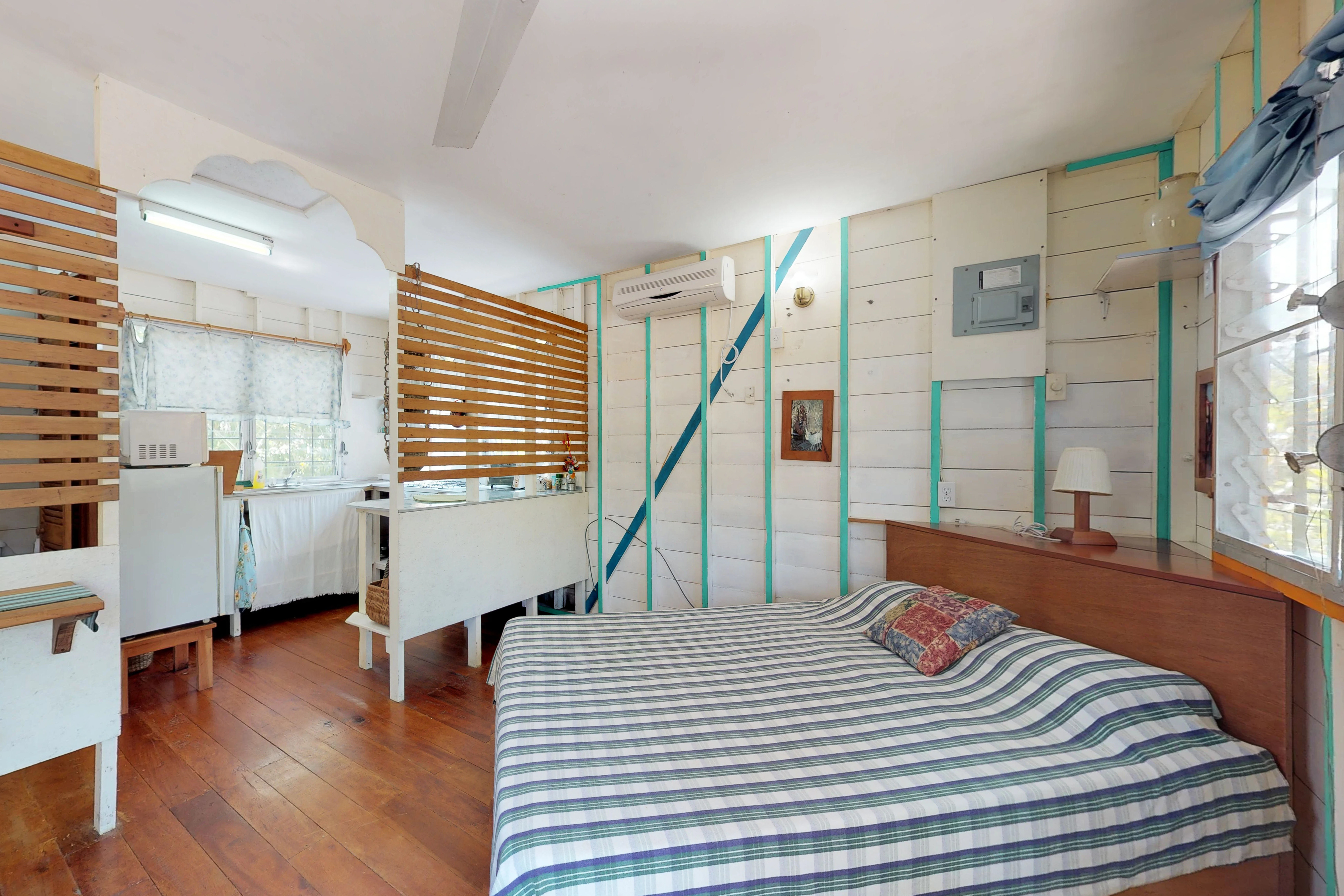 Ambergris Caye Home 1008221