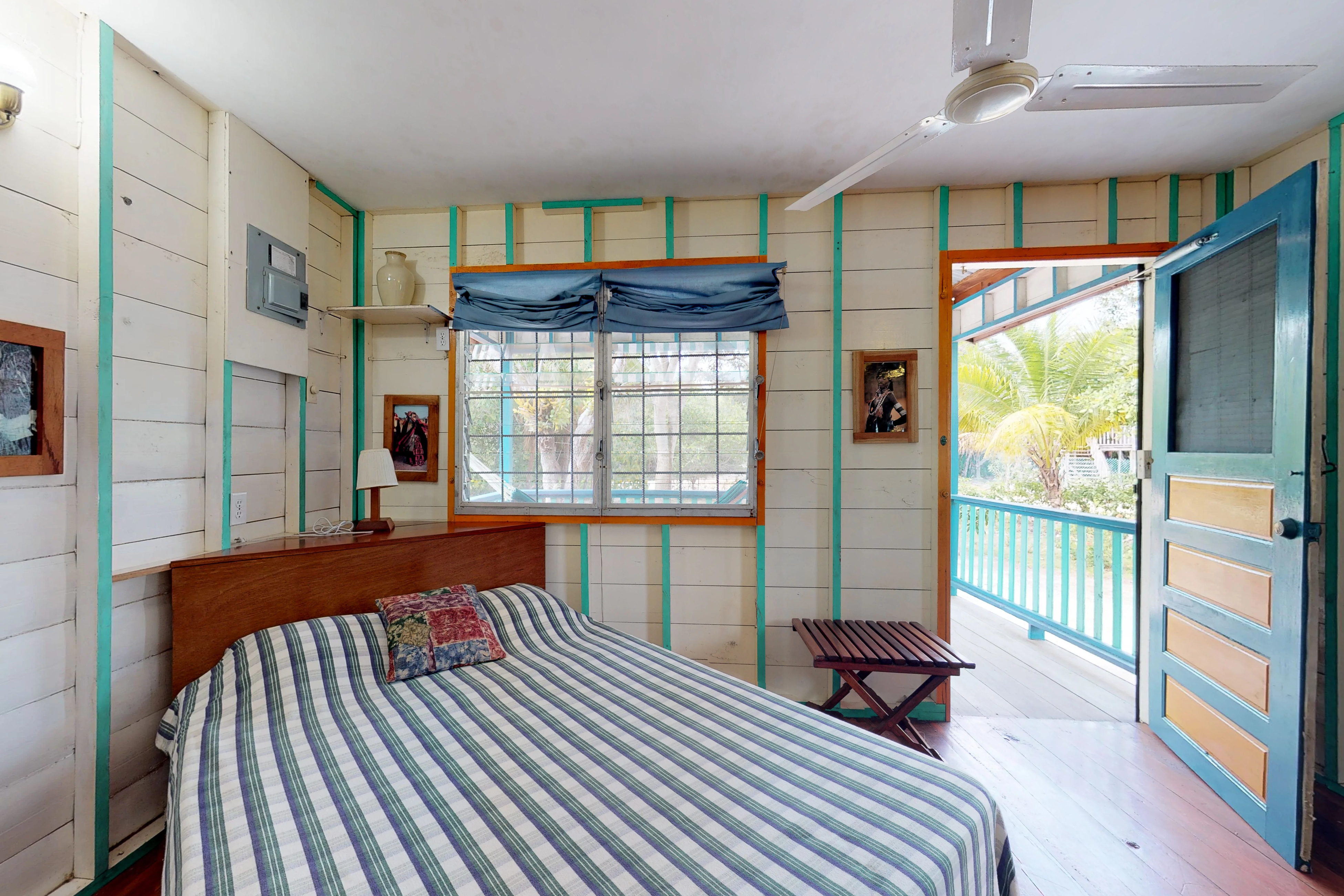 Ambergris Caye Home 1008221