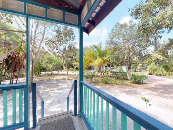 Ambergris Caye Home 1008221