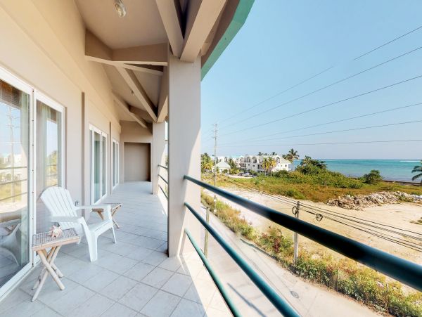 Ambergris Caye Home 1008223