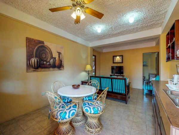 Ambergris Caye Home 1008225