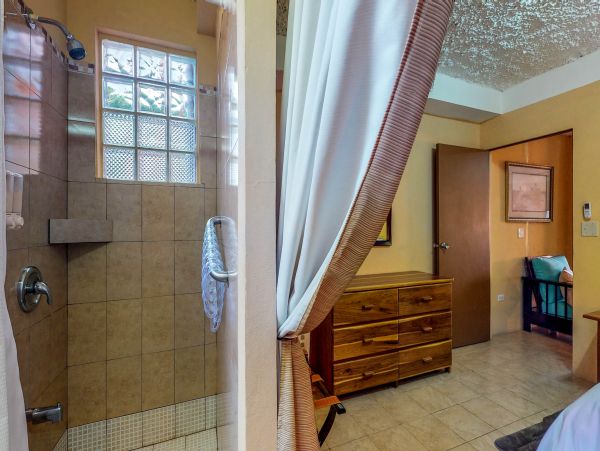 Ambergris Caye Home 1008225