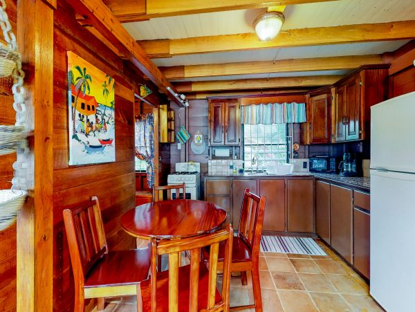 Ambergris Caye Home 1008226