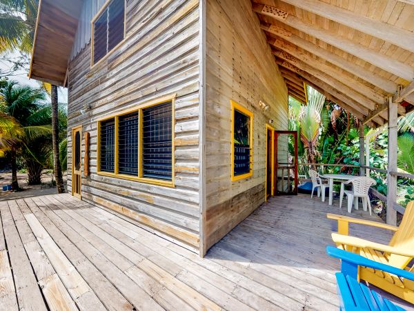Ambergris Caye Home 1008226