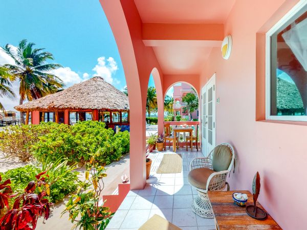 Ambergris Caye Home 1008227