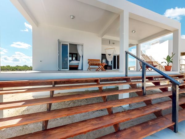 Ambergris Caye Home 1008228