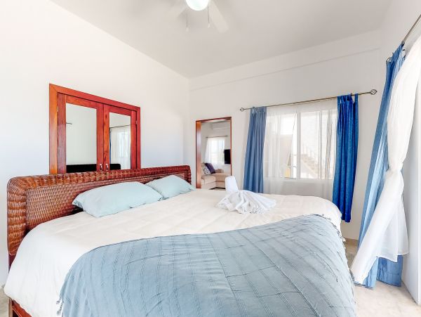 Ambergris Caye Home 1008228