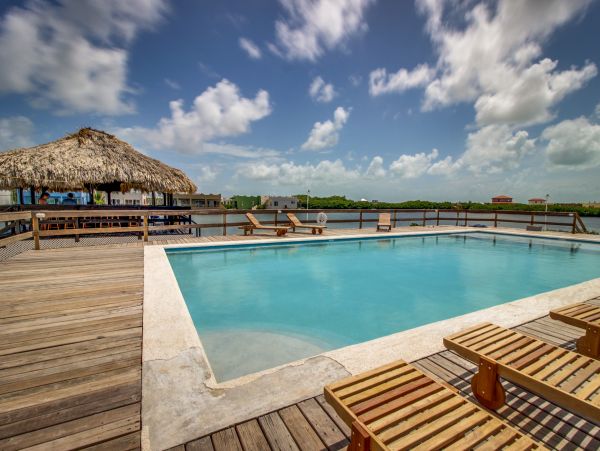 Ambergris Caye Home 1008229