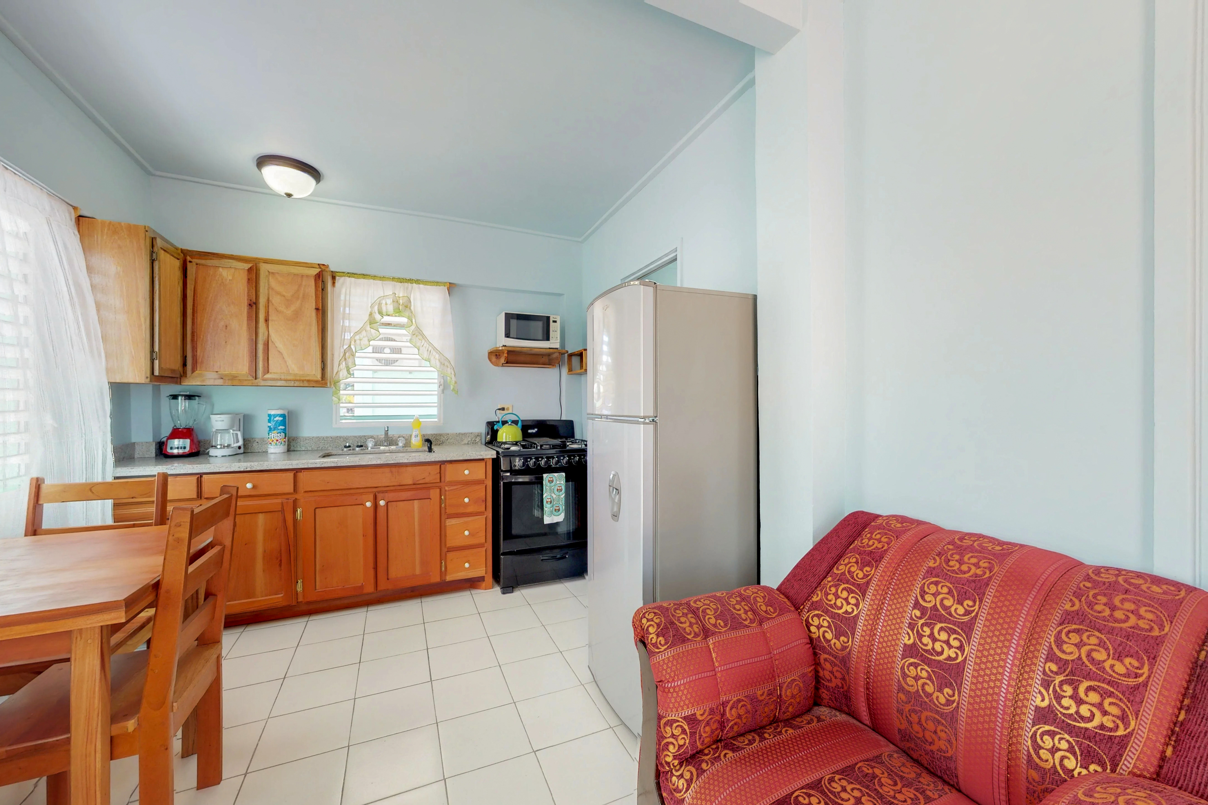 Ambergris Caye Home 1008231
