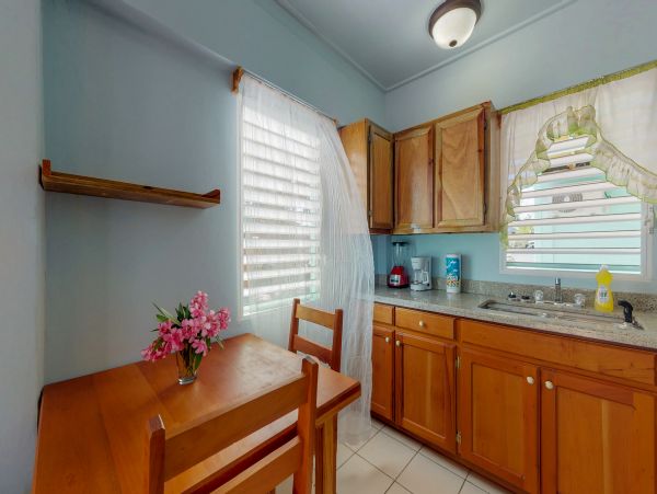 Ambergris Caye Home 1008231