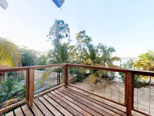 Ambergris Caye Home 1008233