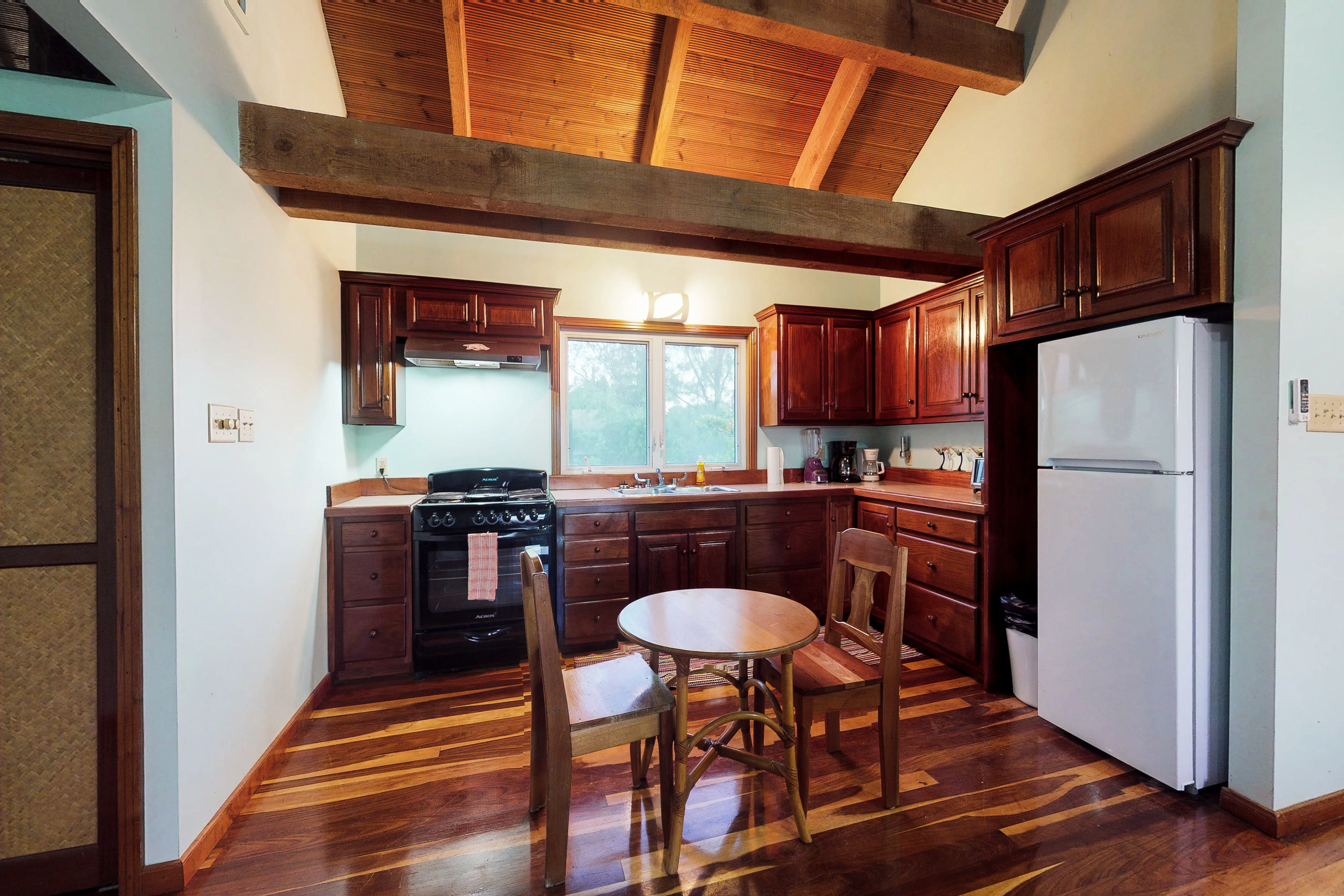 Ambergris Caye Home 1008233