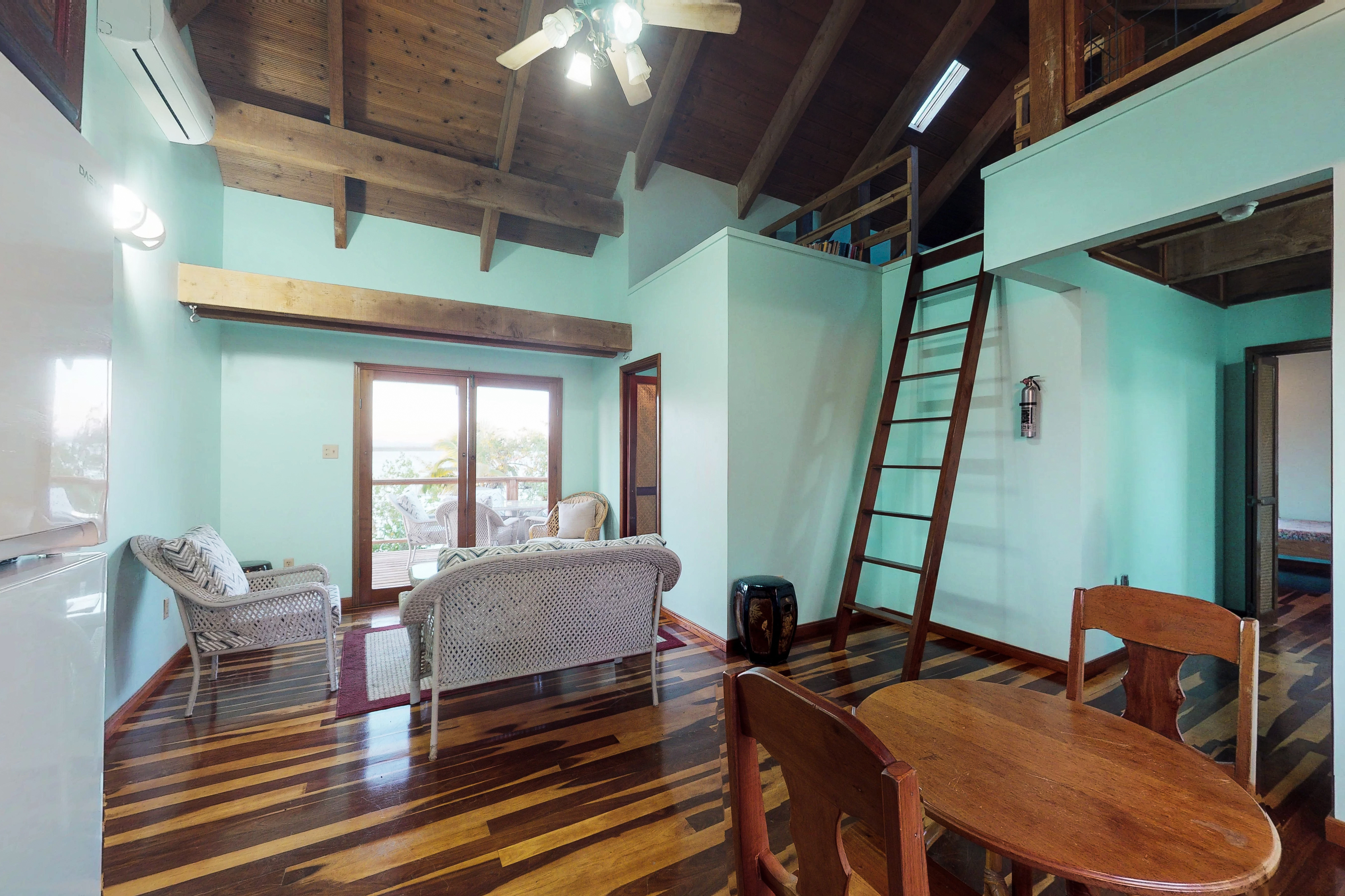Ambergris Caye Home 1008233