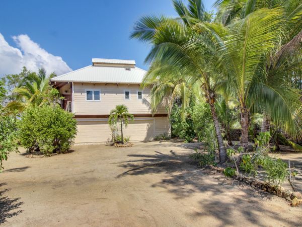 Ambergris Caye Home 1008233