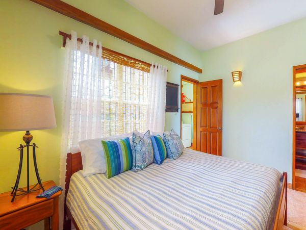 Ambergris Caye Home 1008235