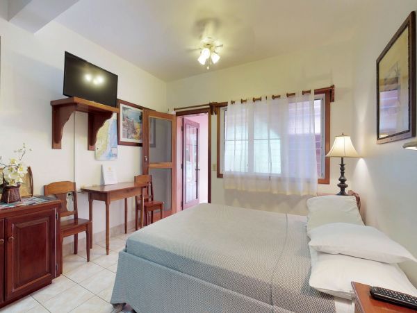 Ambergris Caye Home 1008237