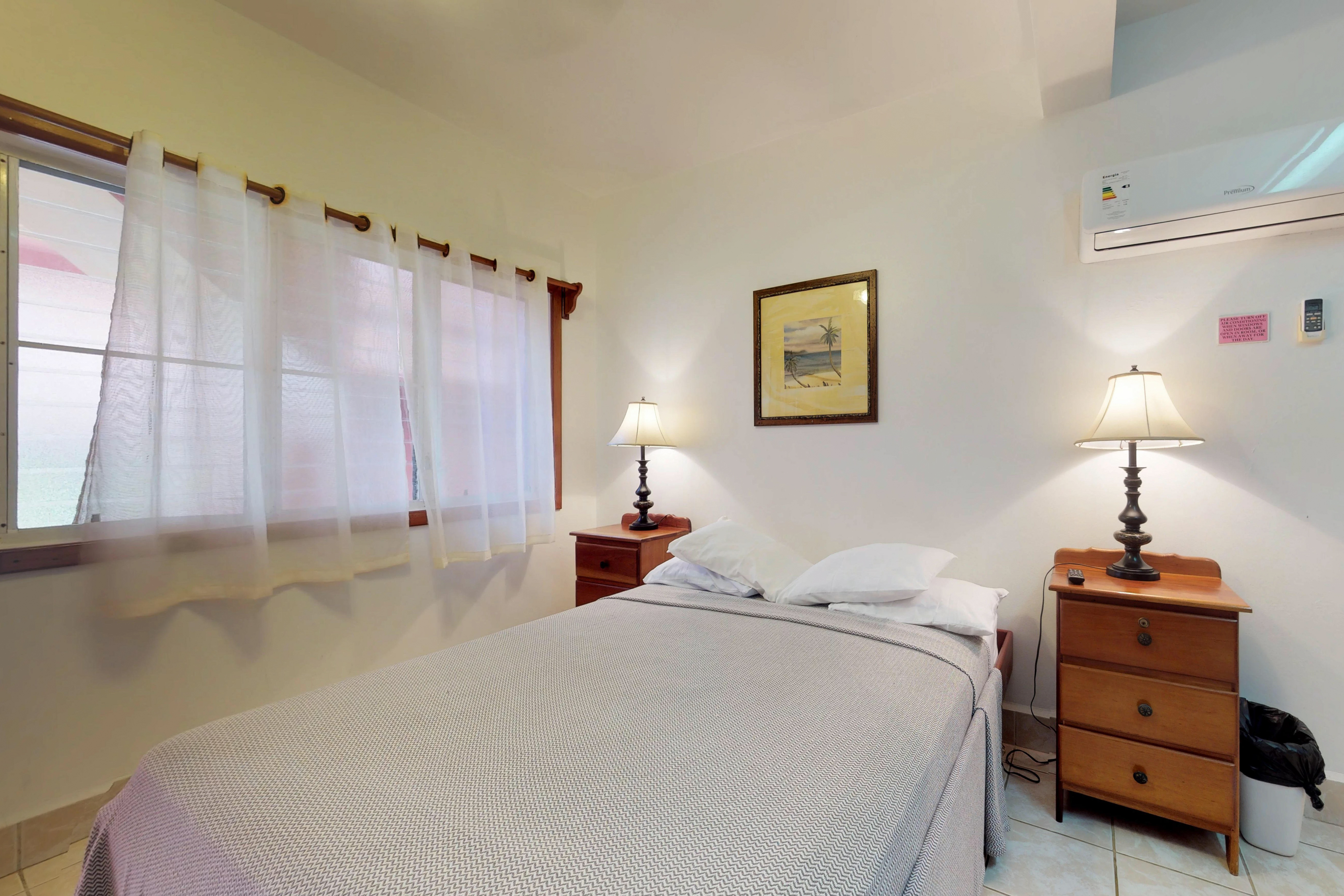 Ambergris Caye Home 1008237