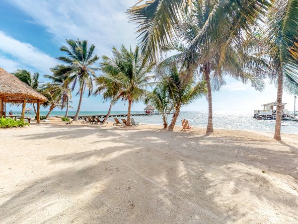 Ambergris Caye Home 1008237