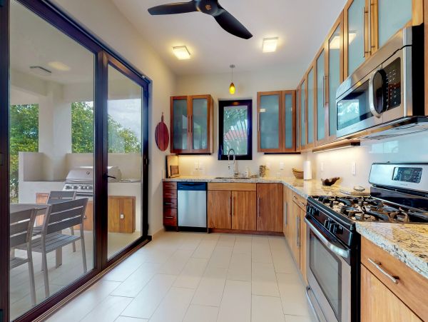 Ambergris Caye Home 1008238