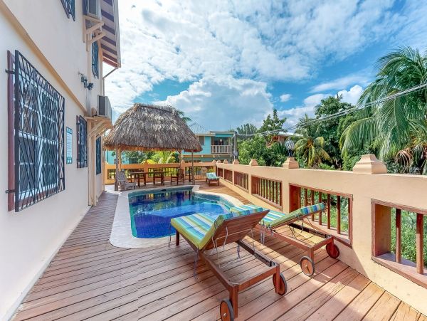 Ambergris Caye Home 1008242