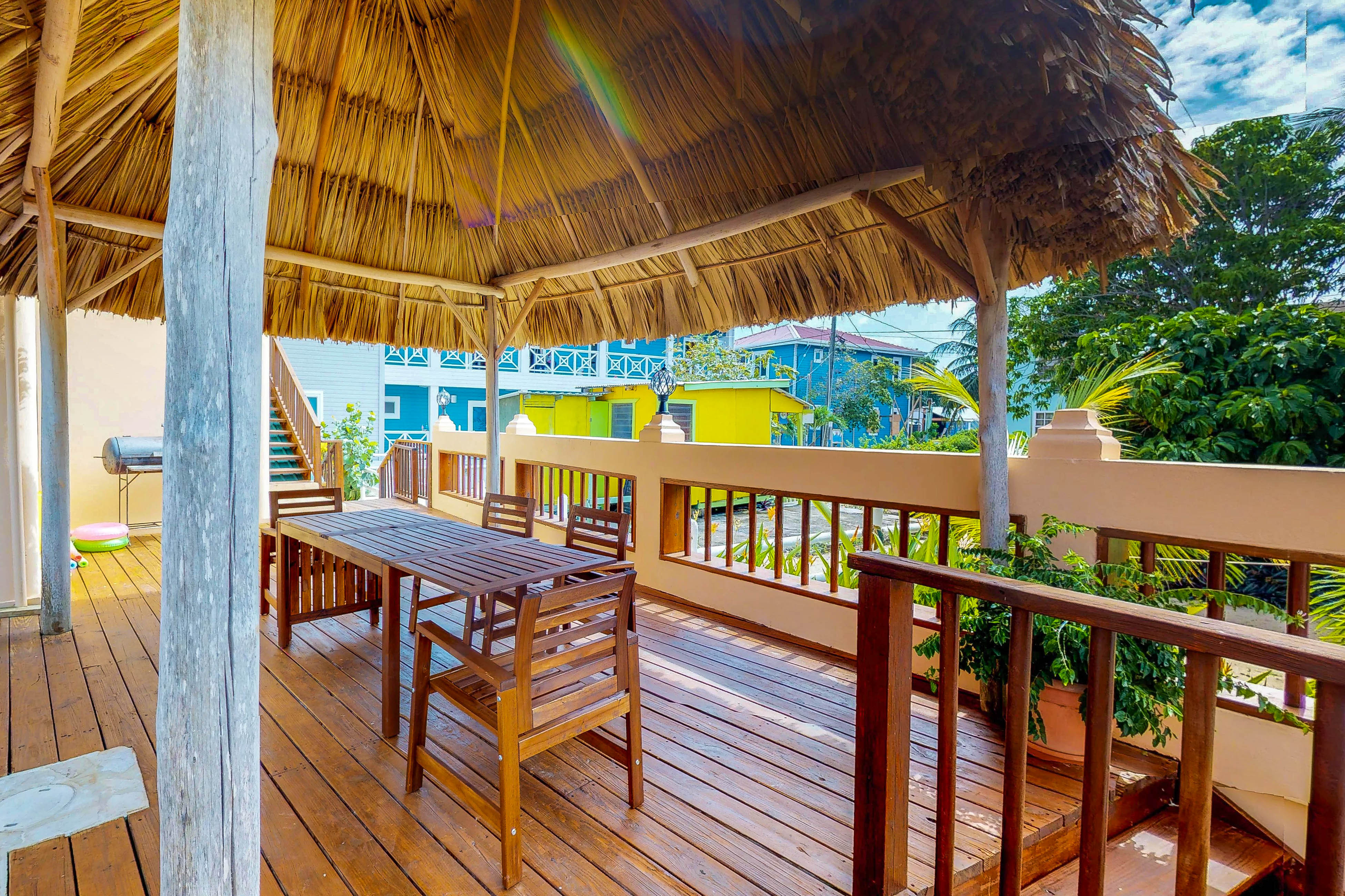 Ambergris Caye Home 1008242