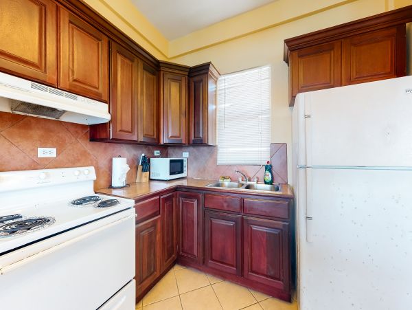 Ambergris Caye Home 1008243