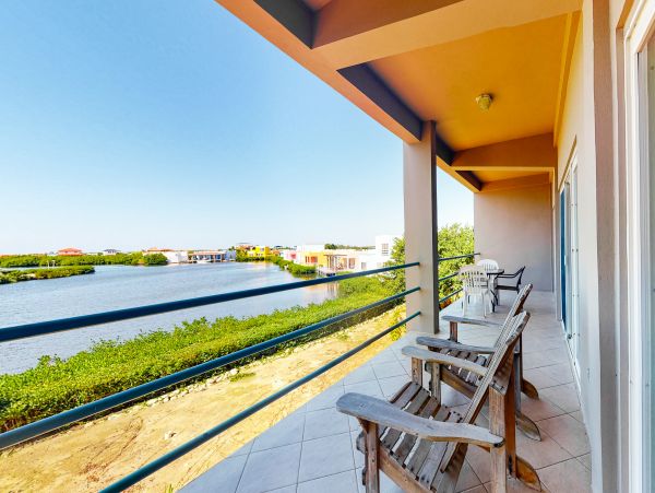 Ambergris Caye Home 1008243