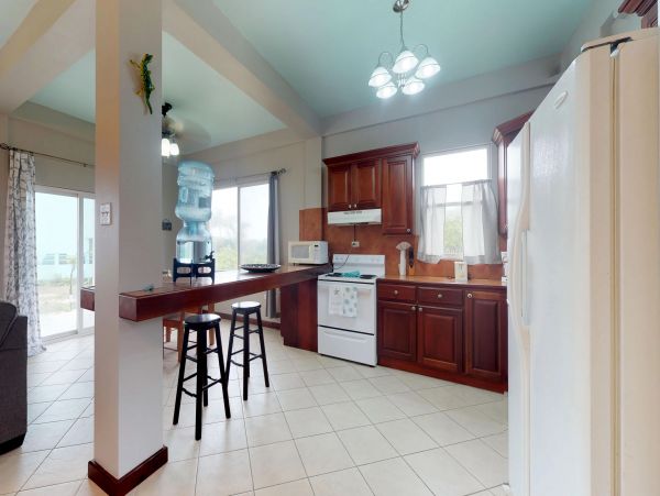 Ambergris Caye Home 1008244