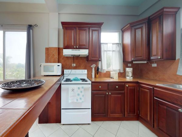 Ambergris Caye Home 1008244