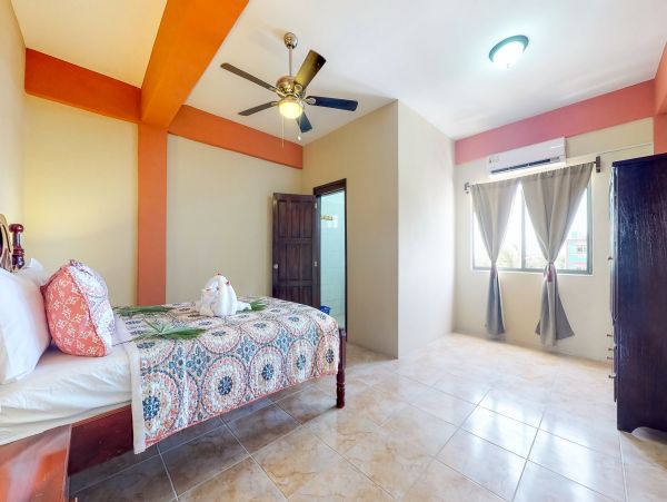 Ambergris Caye Home 1008247