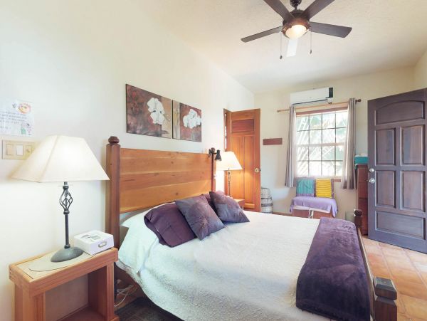 Ambergris Caye Home 1008248