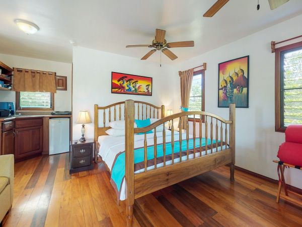 Ambergris Caye Home 1008250
