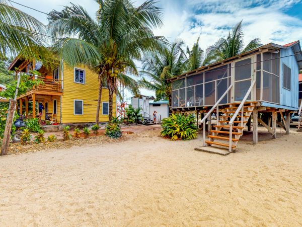 Ambergris Caye Home 1008251