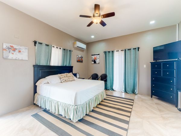 Ambergris Caye Home 1008253