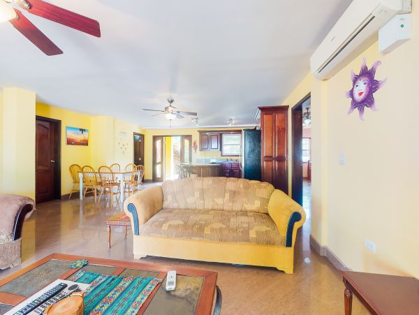 Ambergris Caye Home 1008254