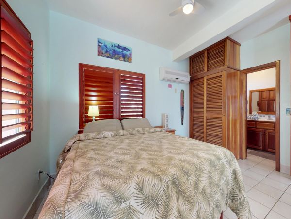 Ambergris Caye Home 1008255