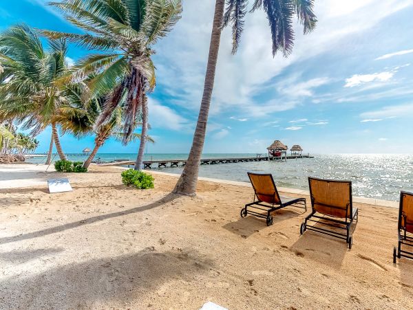Ambergris Caye Home 1008255